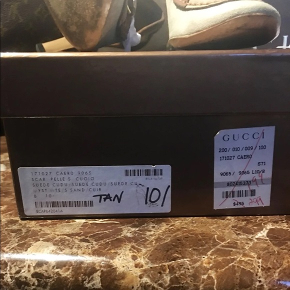 Authentic Suede Gucci Shoes - Picture 11 of 13